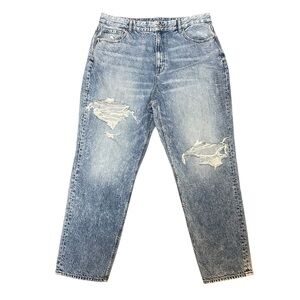 American Eagle Curvy Mom Jeans NWOT Distressed high rise long length